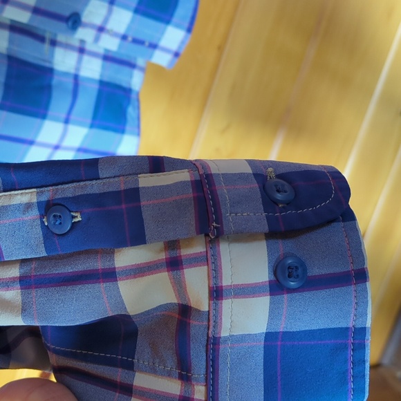 Duluth Trading Co. Button down - Picture 5 of 9